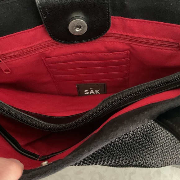 The Sak Black Shoulder Bag - Picture 6 of 8
